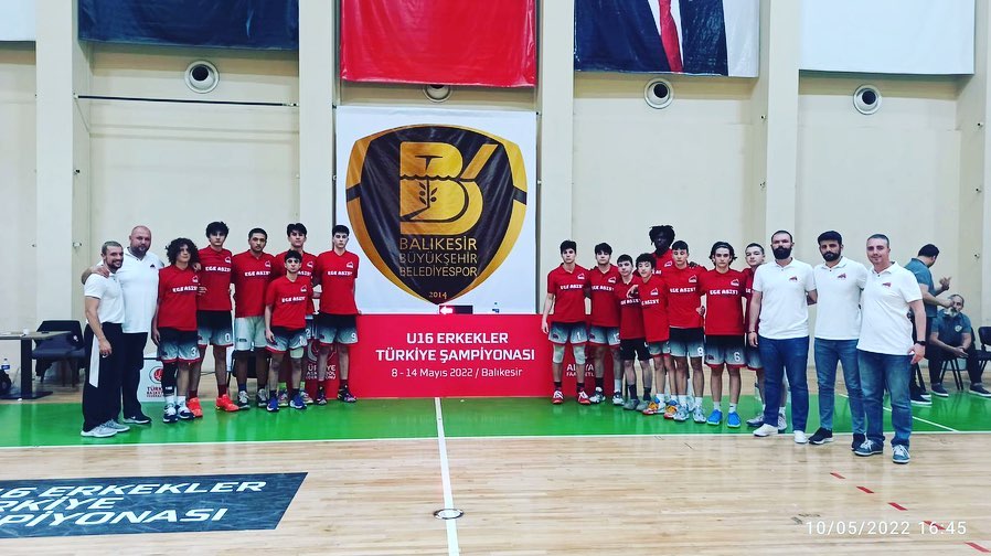U16 Takımımız Balıkesir’de düzenlenen Türkiye Şampiyonası’na Katıldı.